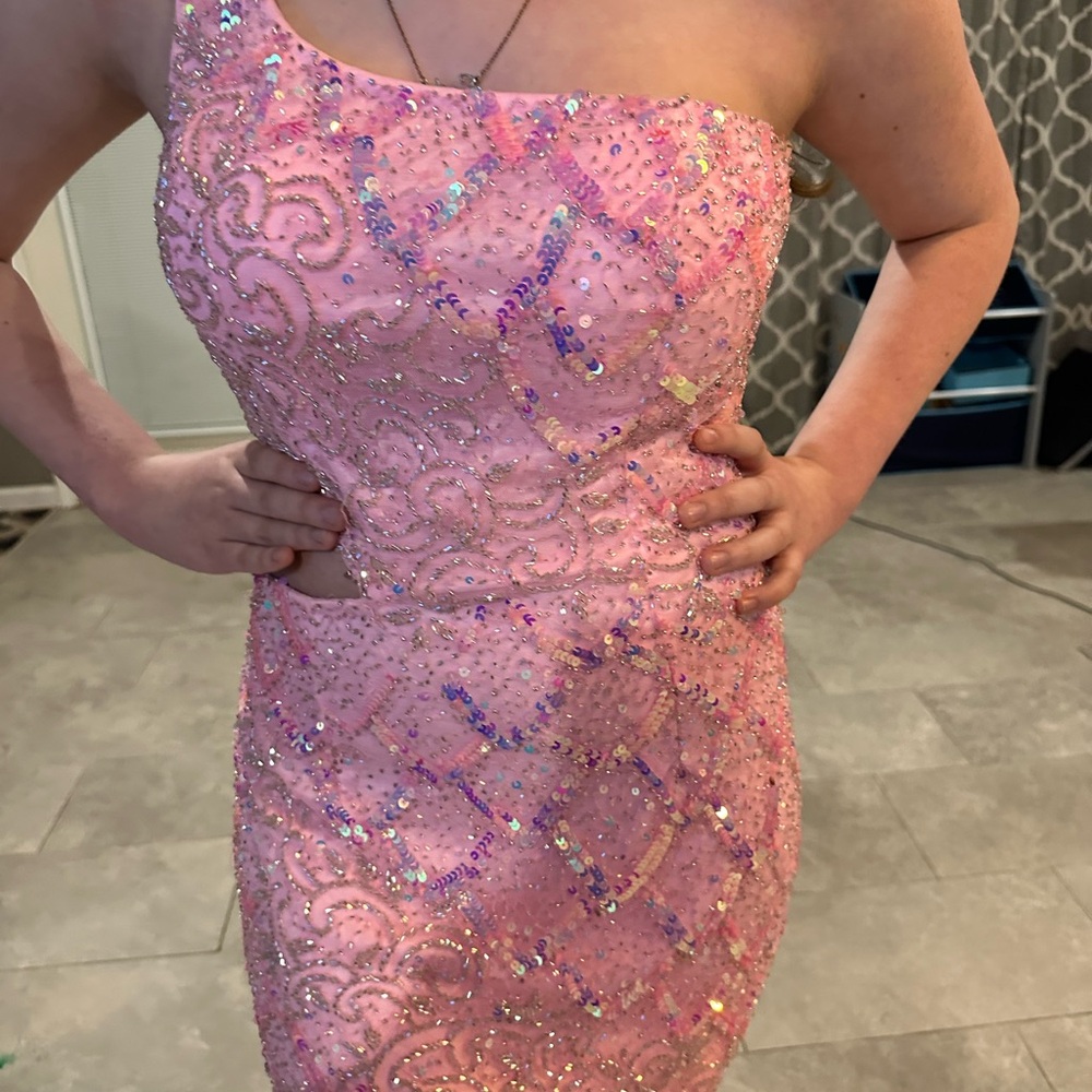 Elegant Pink Sequin Dress